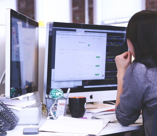 Cahier des charges : Poste de travail, suites bureautiques cloud et outils de connectivité